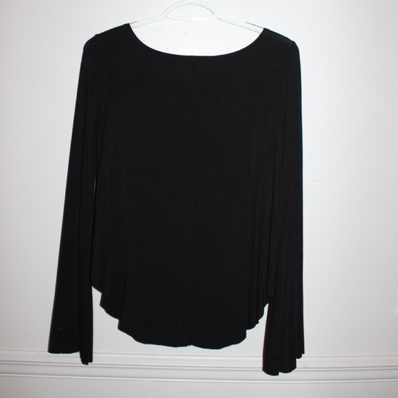 Top! - Picture 3 of 4